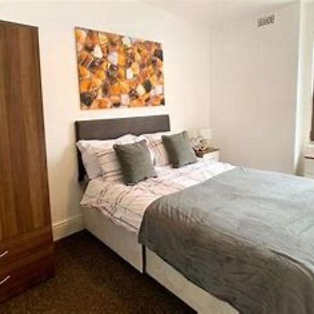 Hemel Short Stay Hemel Hempstead Bagian luar foto