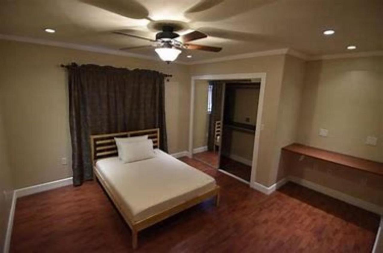 Hemel Short Stay Hemel Hempstead Bagian luar foto