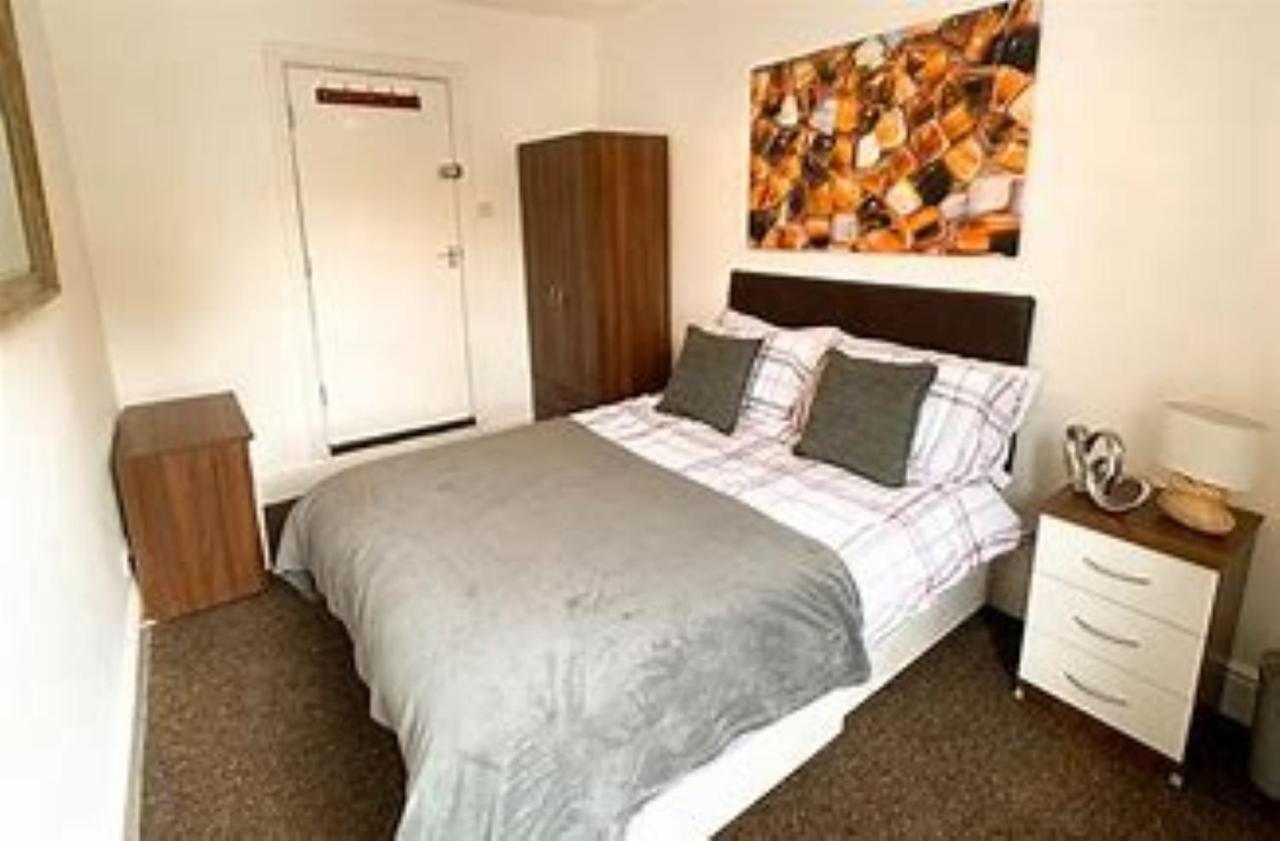 Hemel Short Stay Hemel Hempstead Bagian luar foto